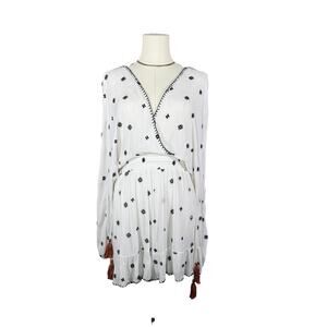 Tularosa Halo Embroidered Tassel Dress | White Boho Mini | Revolve | XS